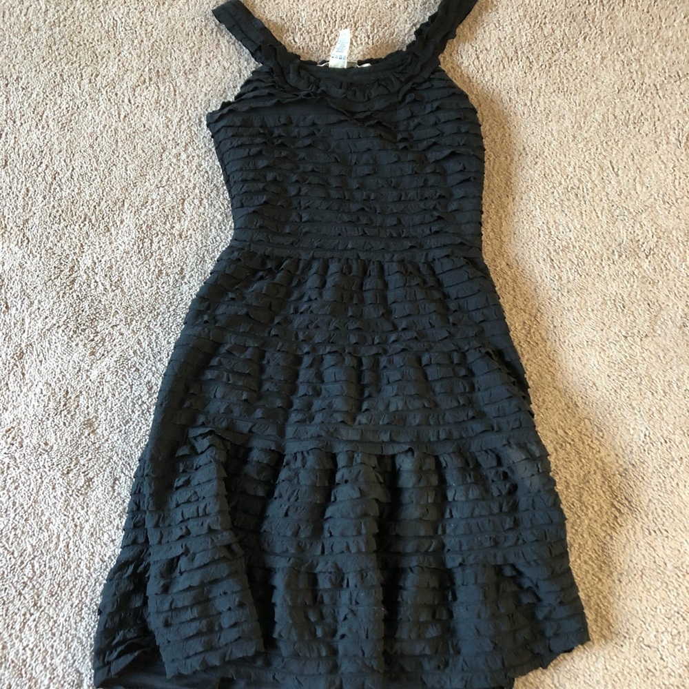 Max Studio ruffle dress S